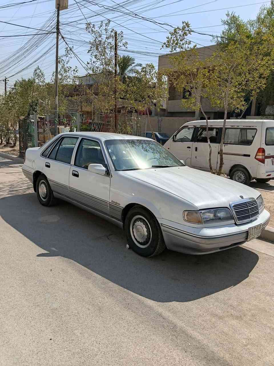 سلام عليكم بروكهام للبيع موديل ٩٦ محرك مسكر جاهزة ما عدا التبريد ٥قطع صبغ رقم بغداد سيارة متعوب عليها العنوان بغداد الكرخ السويب  رقم الهاتف *********** السعر ٤٣ ورقة
