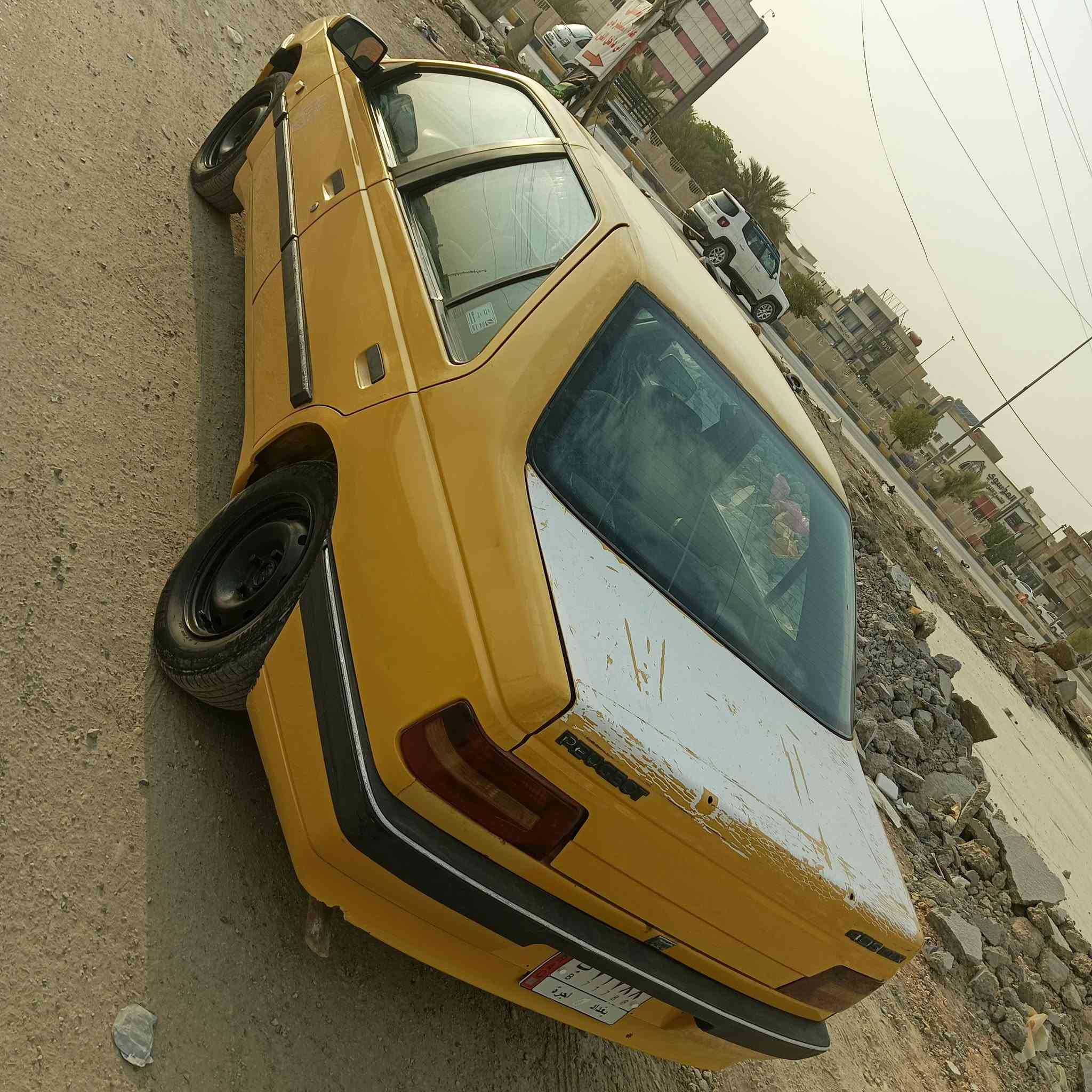 بيجو موديل 12 رقم بغداد تحويل مباشر مكفوله من كل ضربه  سياره جاهزه من كلها تبريد مكينتها ناعمه وحلوه وترايها كلش حلو فقط بخار بسيط بالمكينه سعرها 25 واذبلك فلوس المكينه من السعر مكاني حله ت ***********
