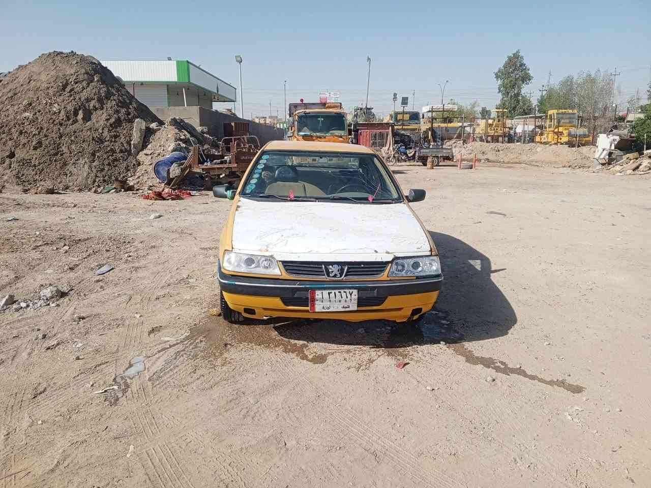 السلام عليكم بيجو 405 للبيع موديل 10 سياره قير وماكينه وحداديه وتبريد سياره جاهزه ترتيبات بسيطه غرامات مصفره هيئه ما شايفه شقد عليها العنوان الديوانيه سعر السعر ب 15 وبيها مجال التواصل على هذا الرقم *********** بيع مستعجل
