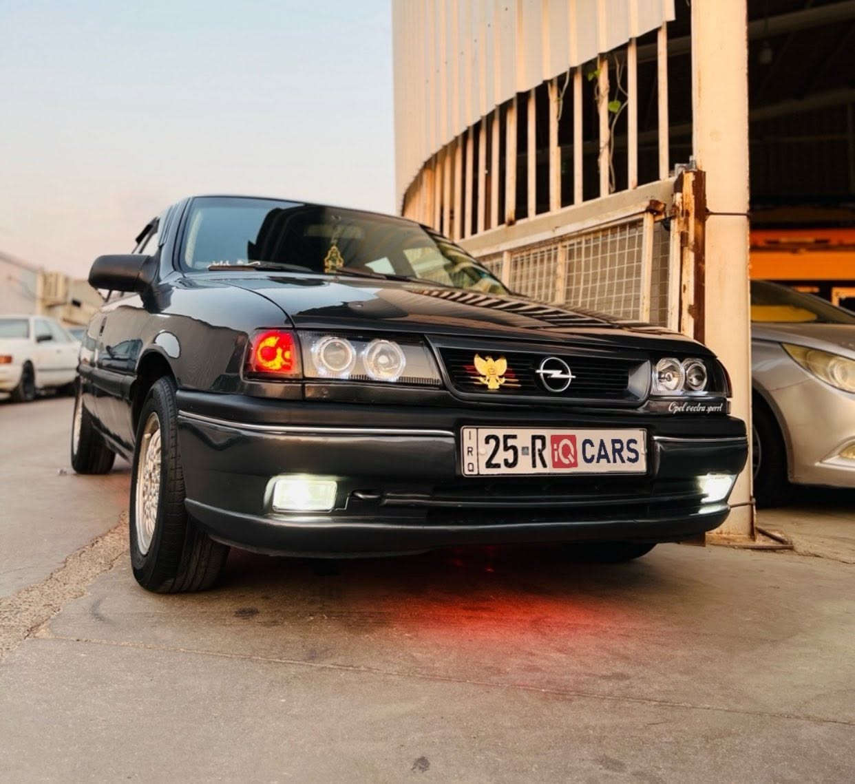 سلام عليكم اوبل فكترا للبيع موديل 1995  محرك 20 سيارة نضيف مابي اي عيب شرط كير مكينه  سنوية لحد 2029 ورقه بانزين  بي رقم كركوك  شرط تحويل صبغ عام للجمالية سعر44 مجال للطيبين مكان كركوك استفسار خابر رقم ***********

