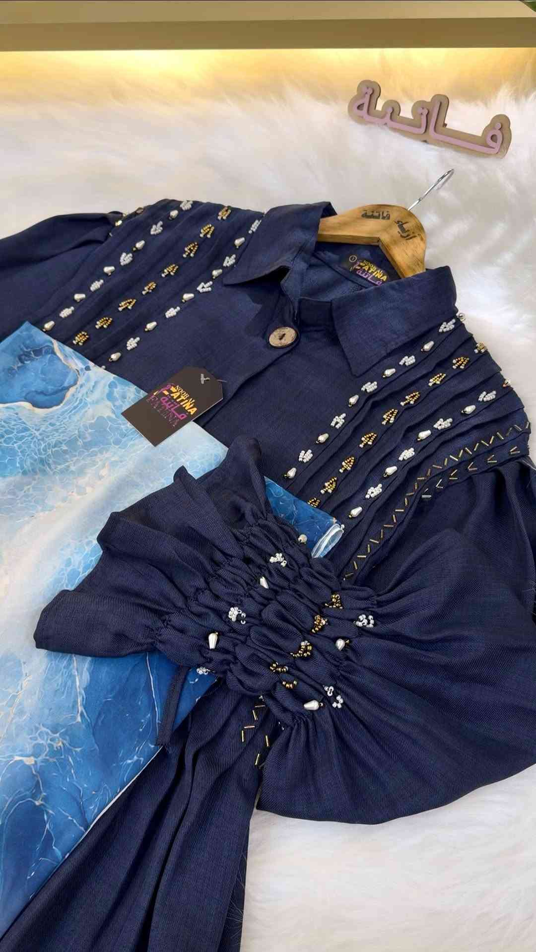 صباح الخير والعافية صباحكم رضى وسعادة صباح الارزاق الوفيرة علينا و عـــلــيــــڪـم ان شــــــاء الله 
___________________________ 
الفديو التفصيلي للنفنوف الجميل الجديد الي وصل البارحة 
مع الهدية 🎁 الشال او الربطة 
السعر مكتوب نهاية الفديو 

طول الفـــستان مـטּ الكتف للاخير 160 سم 
القالب راهي وفضفاض 

#ازياء_فاتنة

للحجز والاستفسار المراسلة ؏ــلى الواتساب :- ***********  او ؏ الرقم الثاني *********** 
او ؏ فــــاتــنــة 2 ← @fashion_fatina2
