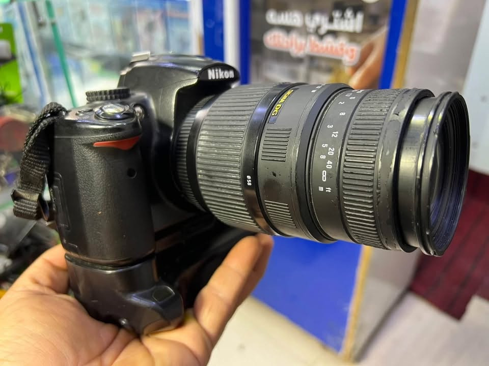 السلام عليكم
كامره نيكون D5000 مع زوم رياضي 70.300M مع جنطه و حزام و شاحنه و كرب و بطارية السعر 300 الف و بيها مجال

رقم الهاتف:***********
