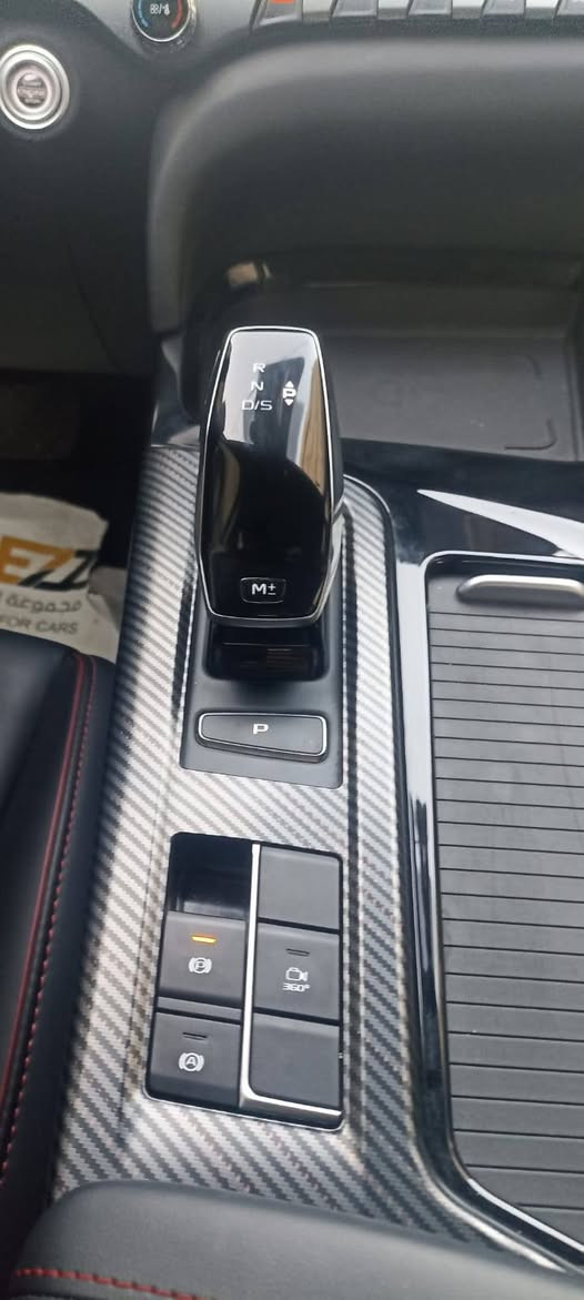 سياره موديل ٢٠٢٤رقم بغداد خصوصي بسمنه السعر ٢٠١٠وبي مجال***********
