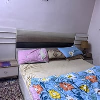 غرفه نوم للبيع يحتاجلها تصليحات بسيطه تتكون من جربايه وميز تواليت وكوم...
