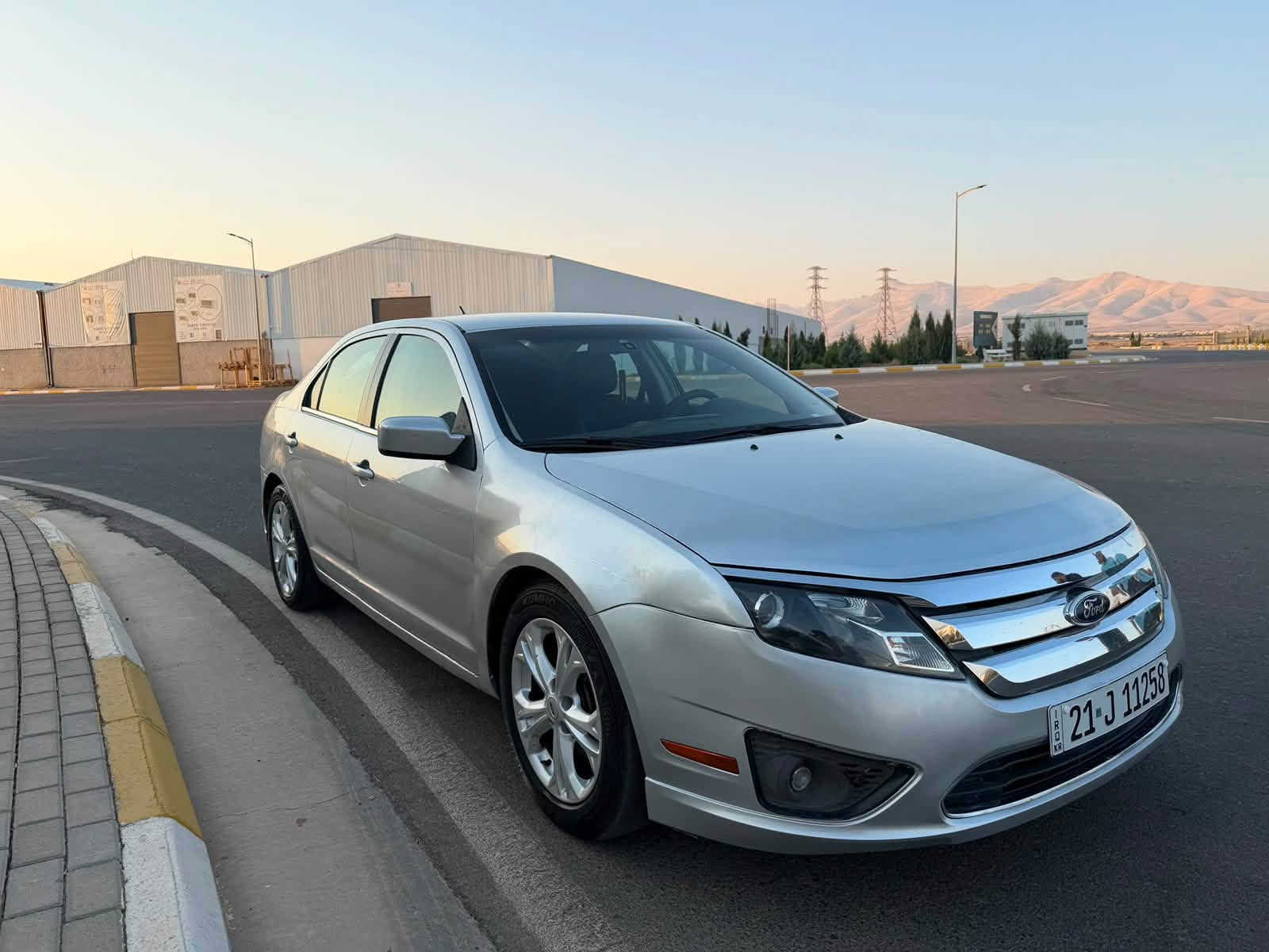 Ford  - 2012 -
📲 *********** سعر : 83💰
~~~~~~~~~~~~~~~~♦️
نموونە لە جواني تەنها دوو پارچە و پەڵەیە بۆیاغی هەیە بە بێ ناو بە بێ ئێرباگ 
مەکینەی ٢.٥ مەرغوب   
مواسەفات SE 
گێڕ و مەکینە بەشەرت نەشکراوەتەوە
♦️~~~~~~~~~~~~~~~~~
تەحویل و غرامە بەشەرت  و 
سەنەوی تازە تا    ٢٠٢٩ 
شوێن : سلێمانی 🌇

Ford  - 2012 -   
📲 *********** سعر : 83💰
~~~~~~~~~~~~~~~~♦️
مثال للجمالية فقط قطعتين و شبرة صبوغ عندة بدون دواخل و بدون ايرباگ 
محرك ٢.٥ مەرغوب   
مواصفات SE 
گێڕ و محرك بشرط ما مفتوح 
♦️~~~~~~~~~~~~~~~~~
تحويل و غرامە بشرط  
سنوية جديدة حتى ٢٠٢٩ 
مكان : سلێمانی 🌇
