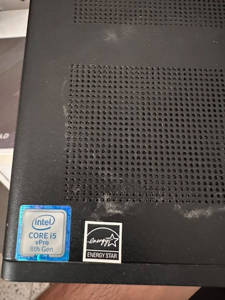 Mini PC
Elite desk 800 g4
DDR 4 16GB الرامات
المعالج انتل كور اي 5 الجيل الثامن كرت الشاشة مدمج
UHD graphic 630c

يدعم الدسبلاي بورت وال HDMI وبي 3 منافذ USB يفيد جماعة الاستخدام المكتبي
مكاني بغداد
سعر الجهاز 150 الف
شغال 100%
***********
