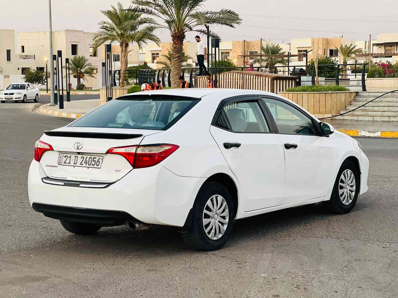 السلام عليكم/ للبيع بسعر مناسب جداً 104 $ / اعتذر عن الاقساط والوعده/ كورلا موديل 2016 امريكي/ لون أبيض ثلجي/ رقم سليمانيه الجديد/ سنويه وهزه ورقم كله جاهز/ شرط التحويل والغرامات وكافة الرسميات/ السياره جاهزه من كل النواحي ماناقصها كلشي/ السياره گير ومحرك وتدفئة وتبريد وصدر وتخم تاير كله جاهز/ محرك 1800 المرغوب /السياره بيها صبغ تلث قطع ونص والباقي مكفول/ وين يعجبك أفحص/ العنوان تكريت القادسيه للاستفسار/ *********** / ***********
