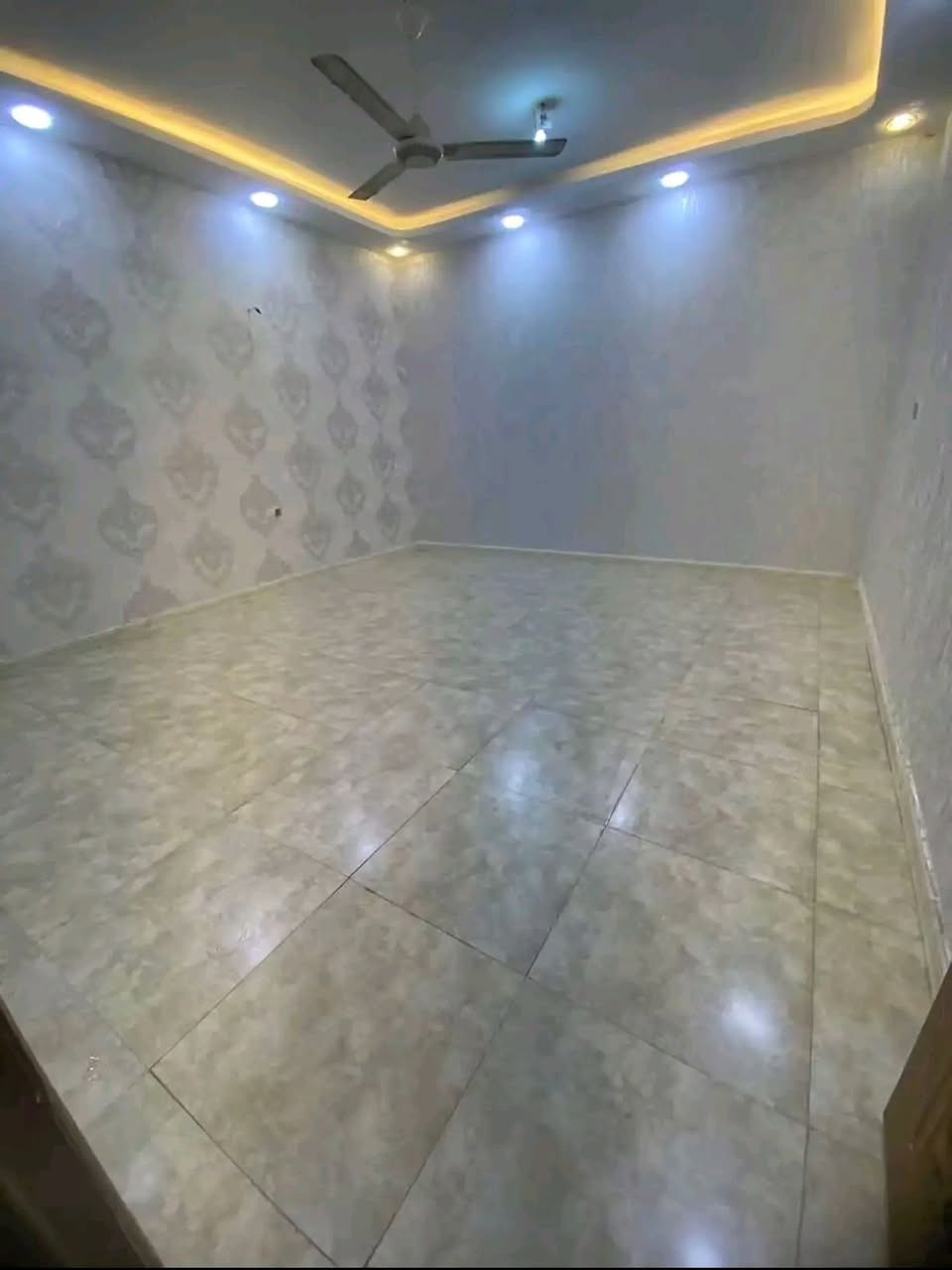 تنظيف منازل • تنظيف حدائق • صبغ