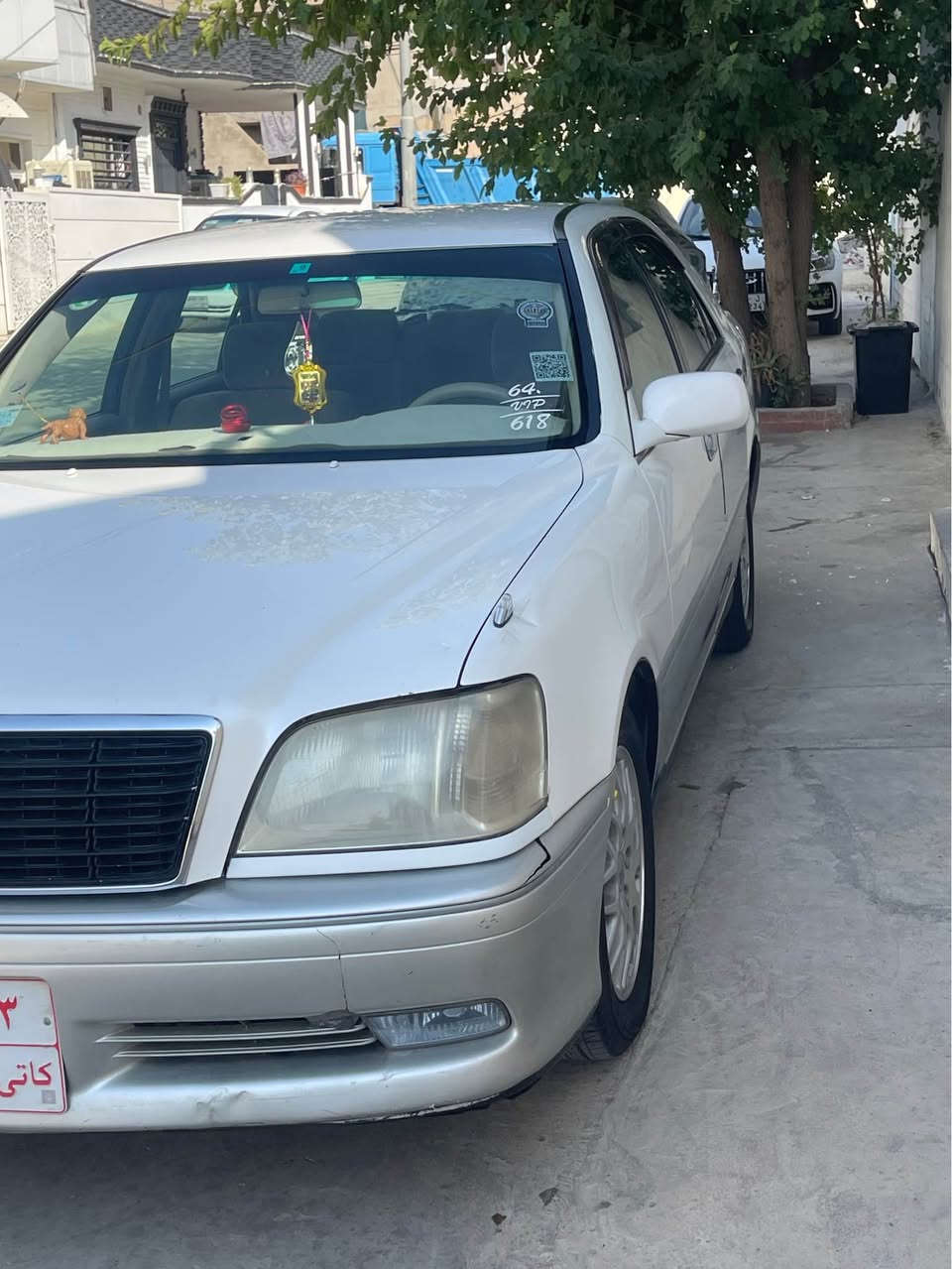 سەرەتا بە ناوی خوا 
مەلیکە براوە براوە 
مەلیکە براوە بۆ فرۆشتن نمونەی لۆکی و جوانی براوە 
٢ دوگمە 
مۆدێل ٢٠٠٢
دوا کریستال 
مەکینە D4گەورە 
سەقفی وەک شوشە 
پێش و دوا لۆک لۆک 
ناونیشان سلێمانی 
ژمارە تەلەفون:***********
تکایە تەلەفون کەن جوابی نامە نایەمەوە 
سعری ٣٨ گەلا و معامەلە السليمانية, العراق
