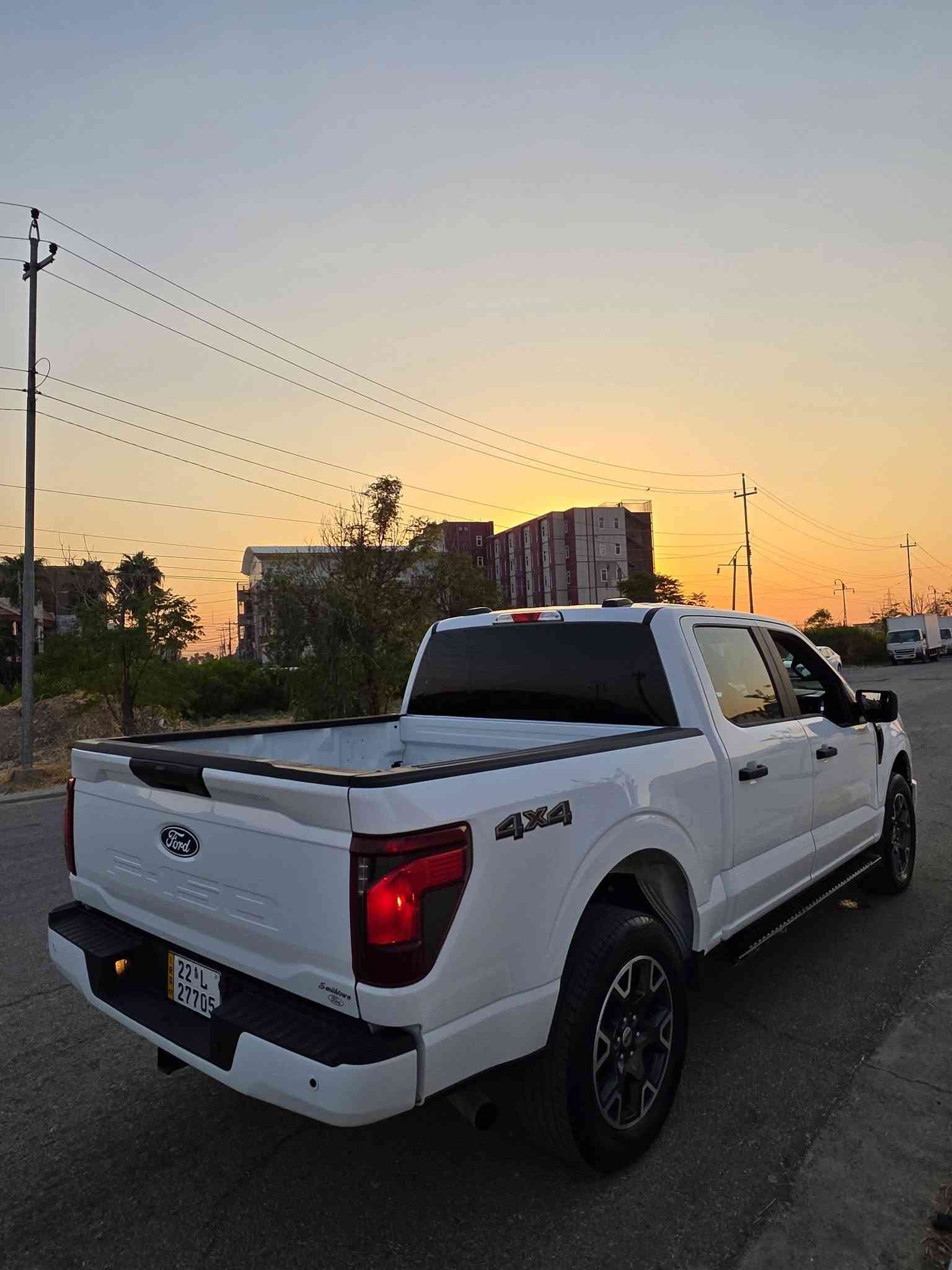 #للبيعf150
2024 stx
V6 2.7 turbo

السعر: 315$$$

ماشيه: 6000 mi
دبل أكسل(4x4)
قفل أكسل
6 سلندر
كير تعليك
كير 10 نمر
٥ مودات قيادة
كيجات دجتل
شاشة جبيرة
٢ مفاتيح
حساسات خلفية
تبريد مركزي
كاميرا خلفية دوارة 
مرايات هيتر
رادار امامي
رادار خلفي
٤ تايرات جديدة
دواسات بانزين&ستوب كهربائي
لايت ليد داخل بودي 
لايتات امامي ليد
باب طويل بودي قصير (المرغوب)

كير و محرك و أكسل حدادية كلة بشرط

صبغ ٢ قطع جاملغ امامي + بونيت

مكان سيارة أربيل
للاستفسار: ***********
فقط بيع بدون مراوس
