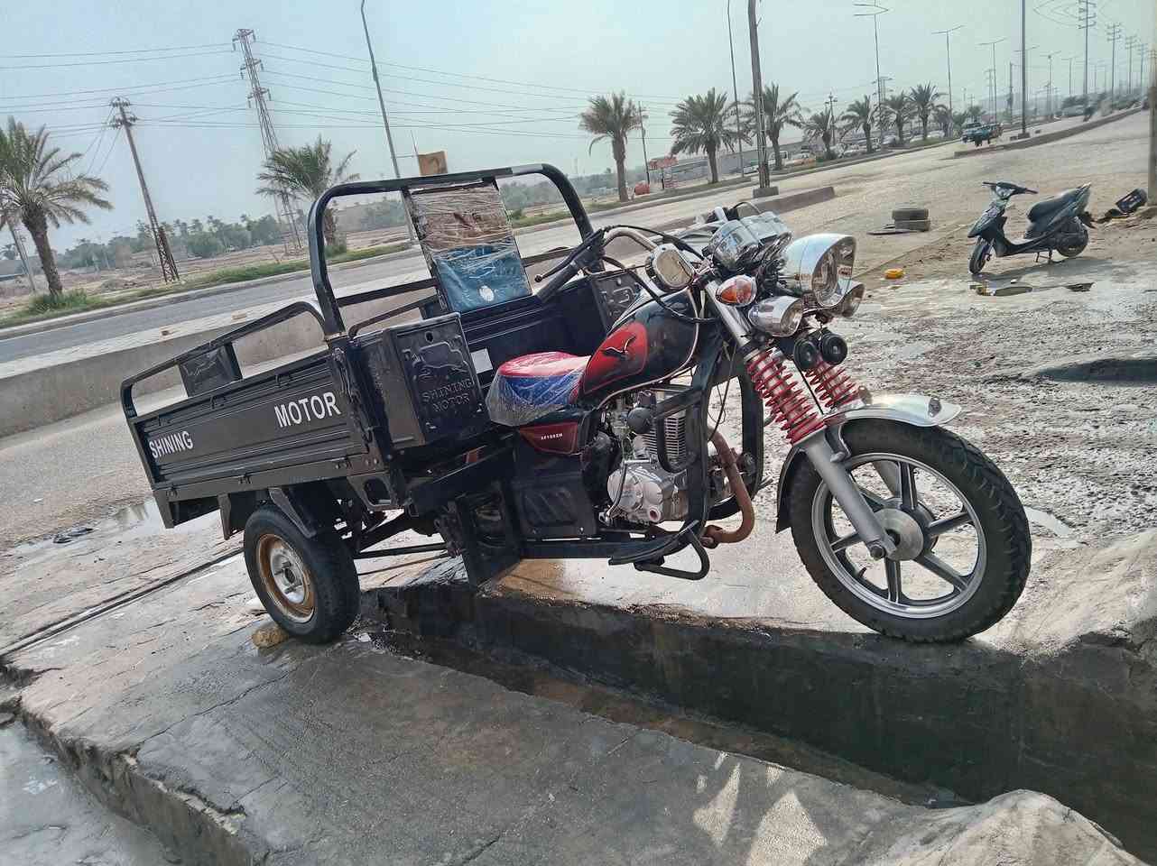 ستوته للبيع جمره ٢٠٢٣(مكمرك) أوراق أصولي كهربائية كلها شغالهة مكينه مبدل بس بستم السعر اتصل ***********

