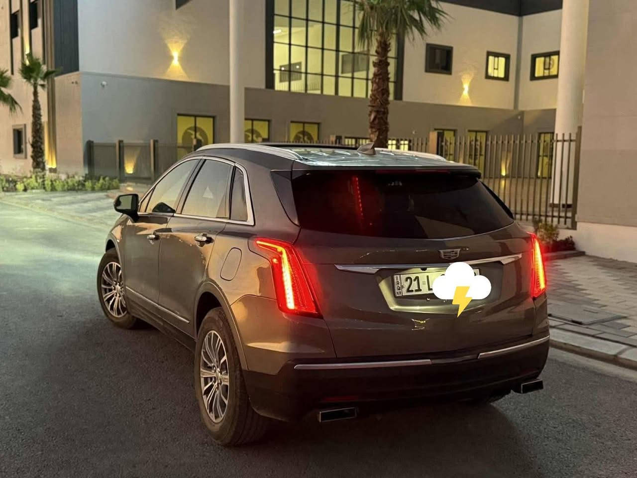 السلام عليكم
كديلاك XT5
موديل 17
حادث خلفي 5قطع صبغ
للبيع او مراوس حسب القناعة 
سياره فول مواصفات بانوراما كشنات جلد مع تدفئة تبريد
سائق الي توقف ذاتي
كلشي بيها كهرباء مواصفات كلش هواي اي ستفسار ع 
***********
اتصال أو واتساب 
المكان بغداد المنصور
