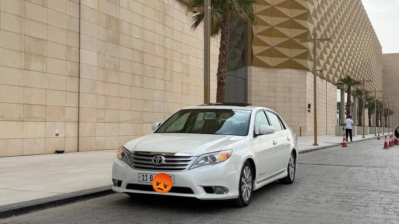 السلام عليكم افلون موديل ٢٠١١ماشيه ١٧٤كيلو حقيقي خليجيه السياره لمتدد كير ومحرك مامفتوحات بيه صوت رواجز الصبح اول مشغل السياره سوناره وياها رايده بيع نقد فقط ب١٣٠ تبريد ثلج صدر جديد السياره مكفوله من الحادث وجديده بمعنه الكلمه شباب تره سونار وياه بلمنشور رجاء لحد يدخل يكلي شبيه بيه صبغ حزام جماليه والسونار بلمنشور السونار بلمنشور

