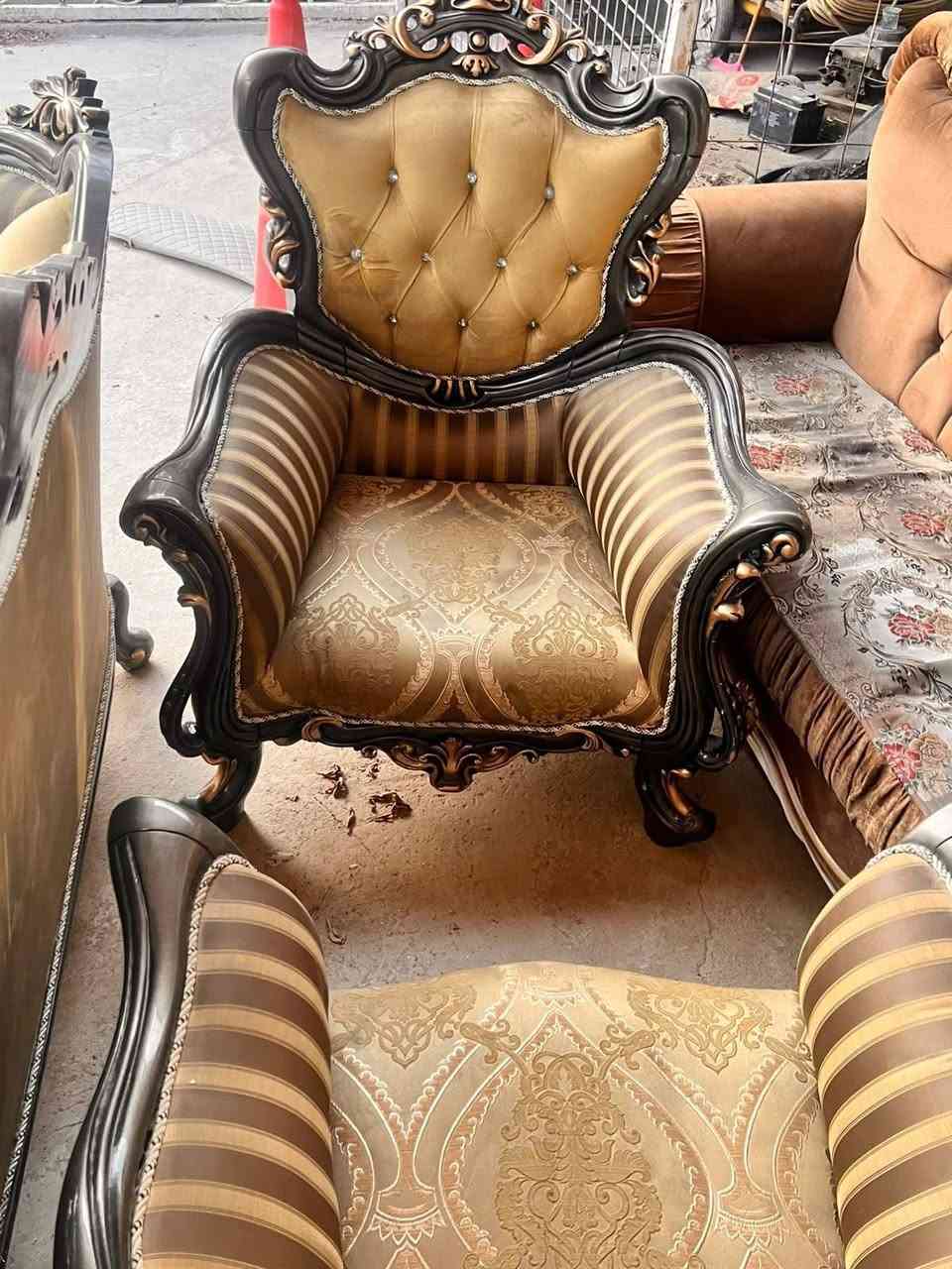 سلام عليكم تخم البيع وجديد وسعر على هذا رقم ***********
