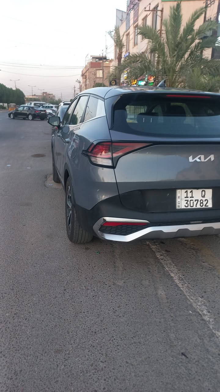 سبورتج ٢٠٢٣وارد أمريكي مواصفات ex للبيع حادث امريكا باب جنطه وبالعراق جاملغ امامي مبدل للإستفسار الاتصال على الرقم ***********

