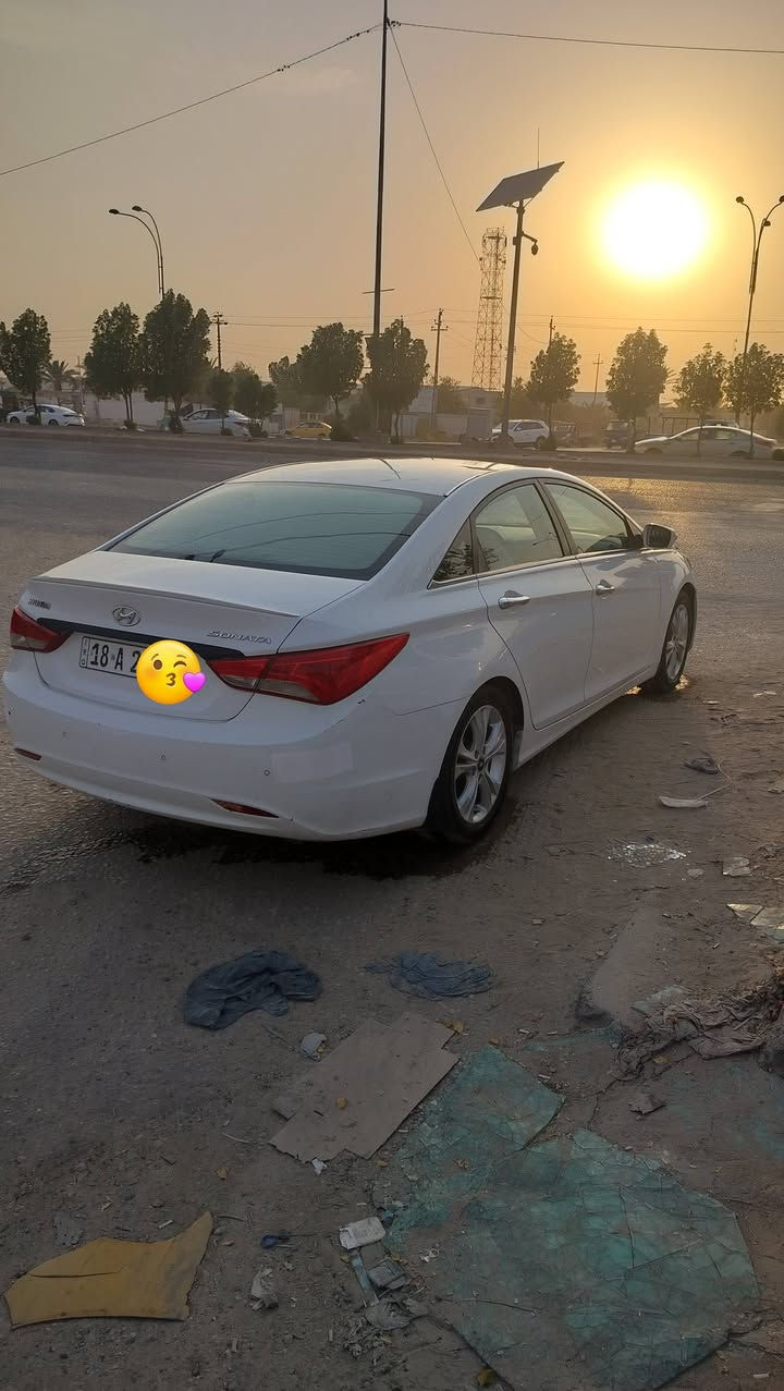 السلام عليكم سوناتا 2013 خليجي مكفوله فقط باردات بسيطه رقم بابل انكليزي بأسمي تحويل ثانيوم سنويه ل 2029 سونار موجود تبريد ثلج تخم تاير جديد باتري جديد  العنوان حله مركز مدينة السعر 118 وبيه مجال بسيط ***********
