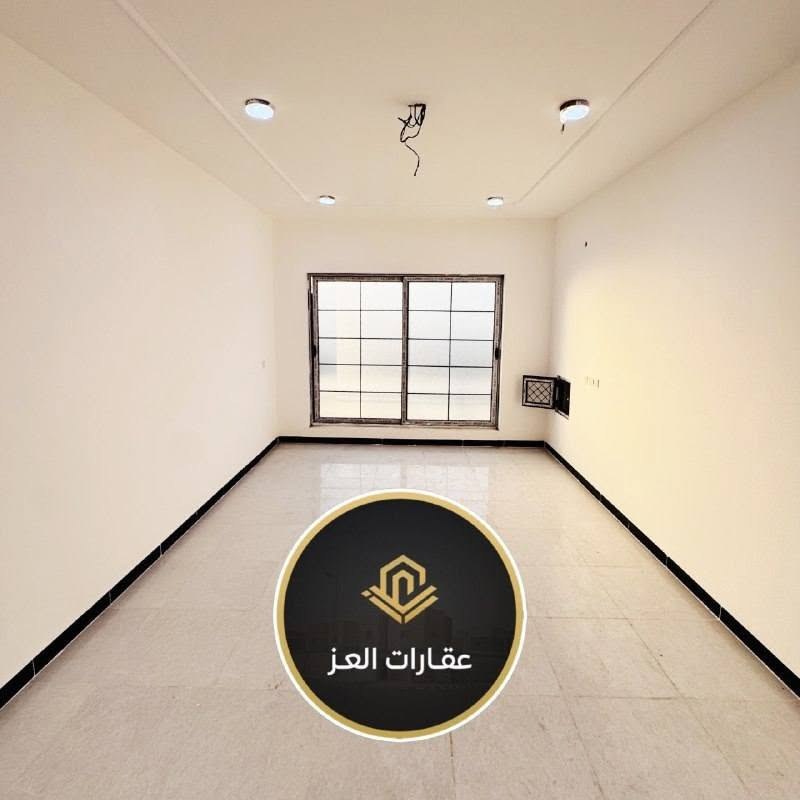 دار للبيع في تكريت - حي الضباط  المساحة: 200 م²
-واجهة 10 م - سند منفصل - شارع 20 م تبليط
· المواصفات: 5 غرف نوم + صالة + استقبال + مطبخ + 3 حمامات + كراج + حديقة.

· السعر: 255 مليون دينار (قابل للتفاوض للشراي)

💸ملاحظة البيع  والشراء  مباشر مع صاحب العقار وجهًا لوجه
للاستفسار والاستشارات العقارية:
*********** - ***********

تتوفر عروض عقارية أخرى متنوعة.
