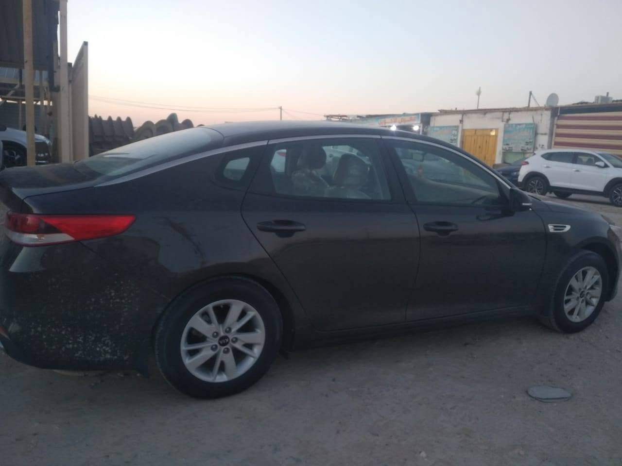 سلام عليكم اوبتما  خليجي          
موديل.2018 رقم دهوك مداور ثاني يوم كفاله عامه فقط بارد بالبنيد على كد شبر وجاملغ الأمامي وباقي تفاصيله على وضع شركه كير مكينه كشنات وتبريد قطعتين وشفتات باالاستيرن وبيه هواي مواصفات وسياره جاهزه من كلشي ربع ماتصرف عليه سعره ب 135 وبيه مجال اي استفسار اتصل عل هذا رقم 
 ***********

