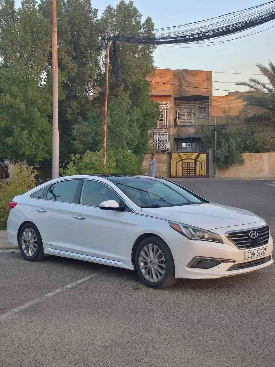 السلام عليكم
سوناتا 2015vip فول مواصفات لمتدد رقم بغداد حادث سطحي جاملغ وبنيد بدون دواخل 
مواصفات السيارة
بصمه 
بنرامه 
كشن جلد+كهرباء+تبريد+تدفئه+خرن ميموري
رادار امامي خلفي جانبي
مري قلاب مع البك
بردات خلفية
سايد بريك بصمة
لايت زنون + بك لايت لد
مكينه 2400 المرغوب 
بعد بيها هواي مواصفات
متواجد كربلاء ومسيب 
السعر خاص 
رقمي ***********

نص مكتوب في الصور:
- محتوى تم إنشاؤه باستخدام الذكاء الاصطناعي