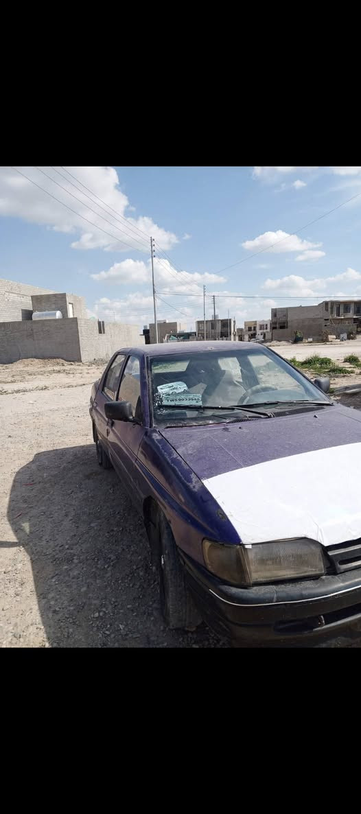 السلام عليكم سيارة للبيع
مامسجلة أدوات گير محرك شرط صدر أمامي جديد كهربائيات كلها شعالة جاهزة 
السعر 10 أوراق وبيها مجال شعندك مراوس 
***********
