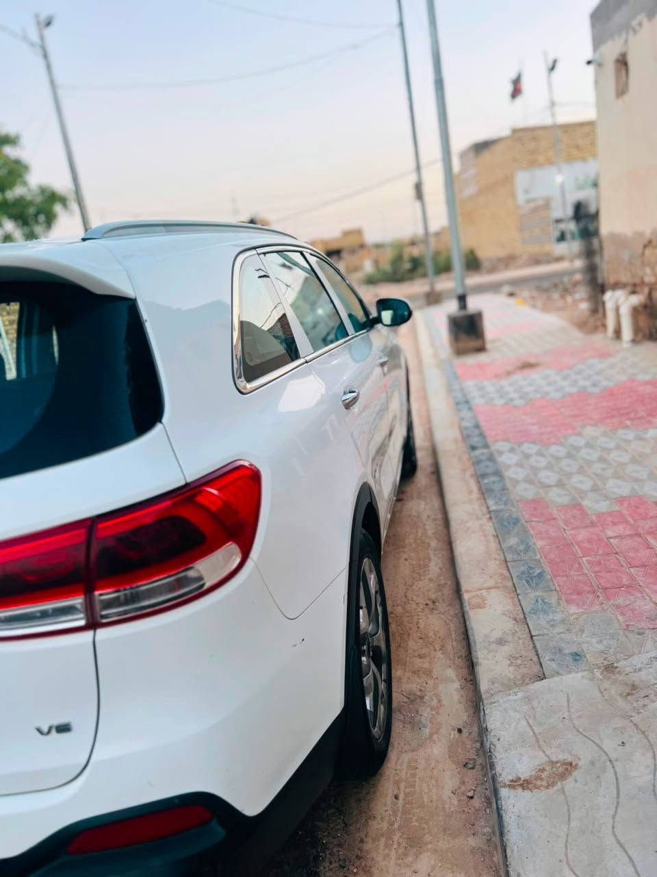 سورنتو ٢٠١٦ خليجي
كفاله
رقم بغداد باسمي سنوية جديدة لغاية ٢٠٣٠
سته سلندر
بصمه
سبعه راكب
كشن السايق كهربائي
جنطة كهربائي 
كشن جلد
حساس امامي وخلفي 
المحرك شرط لا مفتوح ولا يبخر ولا ينقص كير شرط 
سيارة جديدة بمعنى الكلمه 
ماشية ١٣٣
$ السعر 195 
باقي التفاصيل 
للاستفسار الاتصال ***********
