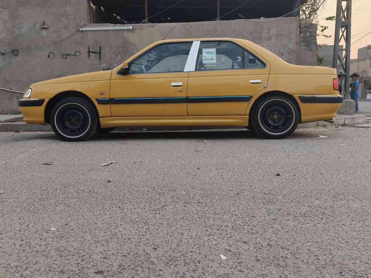 السلام عليكم سياره للبيع بيجو باص موديل 2015 سياره خير من الله كلهه شغاله من البجم للبجم كير محرك بجيس صدر خلفي امامي بجيس تبريد تدفه كله شغال سعر  48
*********** مدينه الصدر حي طارق
