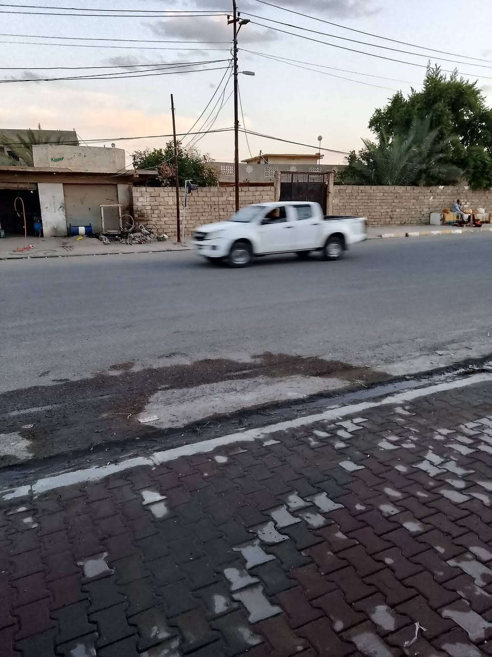 السلام عليكم أنتقل محل أبو أحمد لتكحيل وبوليش السيارات وسقل لايتات لجميع انواع السيارات إلى الشارع الرئيسي مقابل بيت حجي ظاهر محلات ابو حكمت سابقا،،رقم الهاتف ***********،،أهلا وسهلا بلجميع
