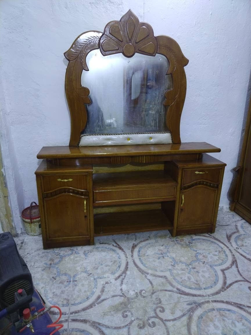غرفه ام الخمسة قاطين كلهة صاج للبيع السعر 700 رقم الهاتف *********** عمارة, ميسان
