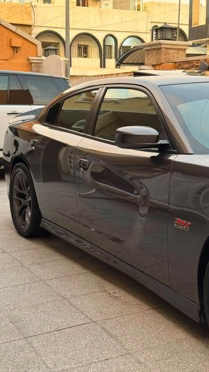 السلام عليكم 
المميزة للبيع🔥
جارجر سكات باك موديل 2022 محرك 6400 اصل وبالسنوية فول فول مواصفات اعلى شي بالدوج عدى الرادار الامامي شنو ابالك بيها 
للبيع او المراوس بشي اقل جارجر او اوباما او كامري او اي شي ثاني حسب القناعة 

  السيارة سلايد فتحة ، كشنات كنتارا وتدفئة وتبريد وخزن مقاعد ، ونقاط عمياء عدى الرادار الامامي 
السيارة ماشية 30 الف وبالعراق ماشية تقريبا 17 الف
…………………………………………………………………………
السيارة جديدة جدا ومابيها نقص اي برغي وجاهزة على اخر حباية 
السيارة بيها قطعتين صبغ فقط (بدون شواصي) جاملغ وبنيد وبيها بارد بسيط 
……….
السيارة مزودة
وعليها داون بايب vortex يم علي الوادي 
وعليها زرع بوابات اكزوز وslp ودبات سود كلهم يم علي الوادي
وحلوك اكزوز 5 انج
ومنظومة لايت led 
بلكات ريسنك 
وهواية امور نسيت اذكرهن 
وعليها ادامة كاملة من كل شي
السيارة مبرمجة برمجة سيفتي ومفتوح عقلها فتح رسمي يم مصطفى ايكل 🦅 والسيارة صاروخ وكاملة من كل شي 
سنوية جديدة وباسمي وهزة جديدة تحويل ثاني يوم
سعر السيارة جدا جدا مناسب 
لتفاصيل اكثر رقم التواصل *********** موجود اتصال وواتساب ومكان السيارة بغداد 

السيارة للبيع او مراوس بتيسلا حسب القناعة
