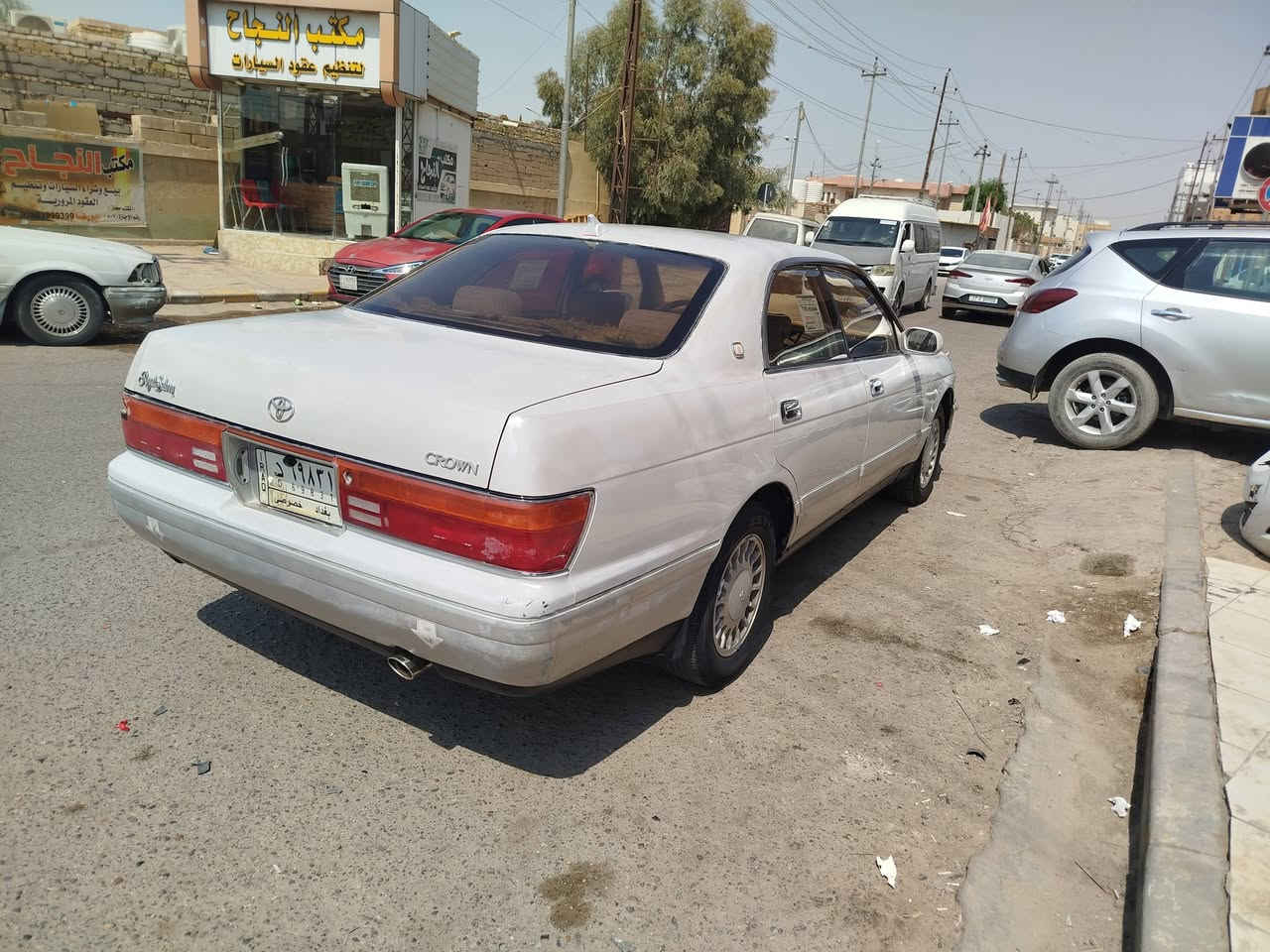 للبيع بطه موديل 1993 فصل مكفوله من الكص والعيب الشرعي والكلبه والضربه القويه جاهزه من كلشي محرك وكير وتخم تاير وحداديه وكهربائيات وتبريد ثلج مابيهه اي نقص ترايك وين متريد وشرط 180امشي بيهه دواخل جديده شاشه وكامره مابيهه ولا غلطه سياره جاهزه من كلشي رقم بغداد تحويل ثاني يوم مكاني السياره ناصريه المركز السعر 58وبيهه مجال حك الجيه للاستفسار ***********
