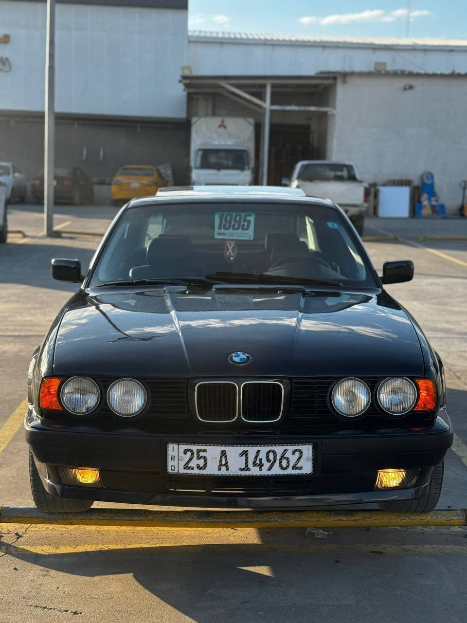 Bmw525
موديل 1991 كير اوتوماتيك بدون ضربه رقم كركوك  سنويه جديد دفتر بنزين شرط التحويل سياره جاهزه بدون نقص سعر 65 بي مجال قلقل للطيبين رقمي ‏
‪***********‬‏
***********
