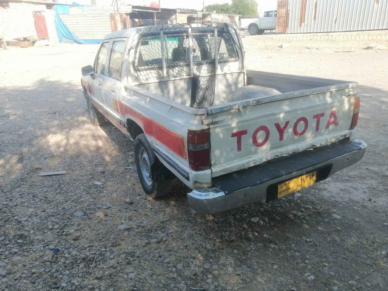 پیکاب دەبڵ 3y  مودیل 1988 بۆ فرۆشتن سعر 25 گەڵا  ژمارە مۆبایل  .. ***********
