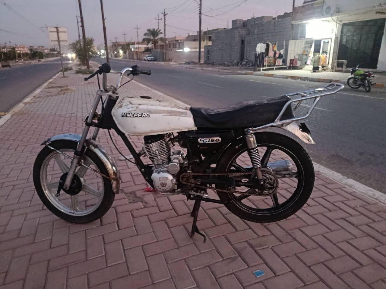 دراجه سيفان خمسه كير 2019 مابيه عيب سعر 200 الف بيه مجال بسيط شراي خابر وتدلل *********** 
مكاني دوز حي العسكري سايددين حديقه يلدز 
@الجميع
