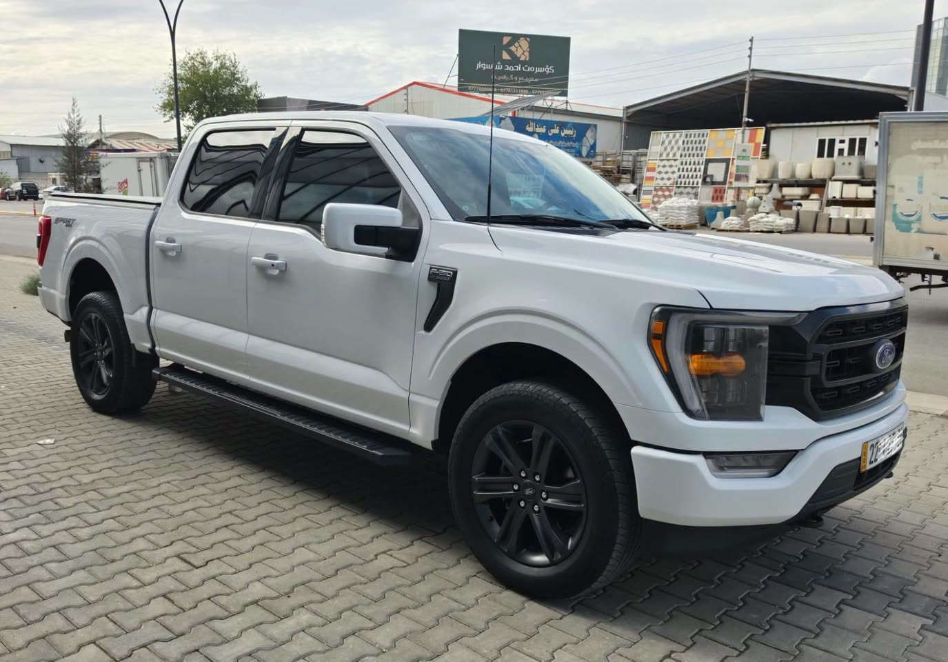 فۆرد F150. مۆدیل 2023 مواسەفات XLT
49 هە زار ڕۆیشتوە 
سپۆرتە.  4x4
ڤول مواسە ڤات بە س بێ سڵایت 
 بە ناوی خۆمە وەیە   
بێ بۆ یاخ بێ ئێرباک بێ دە عم بێکرانە وە   
مە کینە ی  ٣.٥  ئیکۆبووست 
هە مو گیانی بە شەرت چرکە ی تیانیە 

ڕەقم شانسی 
1FTFW1E82PKE96575
 
سعر: لە کۆمێت داوای بکە ڕاستەوخۆ بۆت دێت 📩 

گێر و مەکینەی بەشەرت نەکراونەتەوە 
هیچ کێشەیەکی نییە 

ژمارەی خاوەنی 
***********

