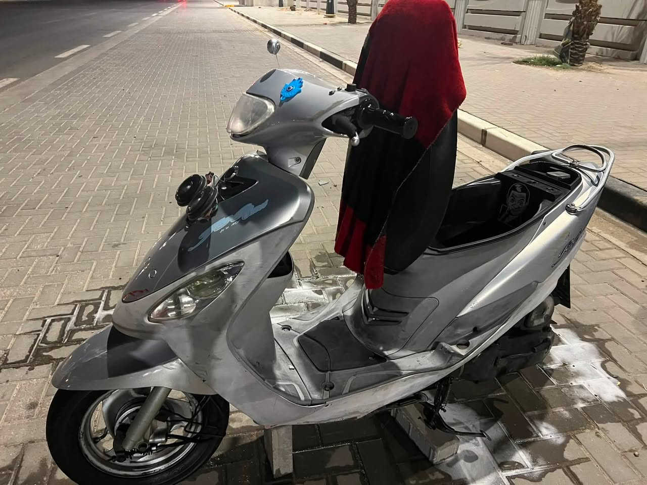 السلام عليكم دراجه ماكس قجمه للبيع دراجه فول كفاله دراجه كفرات مختمه ختم واحد حته البكلايت مختم حته الملاح مختم مكينه تخبل تذبهه بشارع مفتوح وشوف معدله كهربائيات كفاله من الزلغ مديل 2006 يعني النصبه فول 
(السعر 800 وبيه مجال للطيبين)
( العنوان البصره القبله ) 
رقمي *********** واتساب فقط 🤍.!
