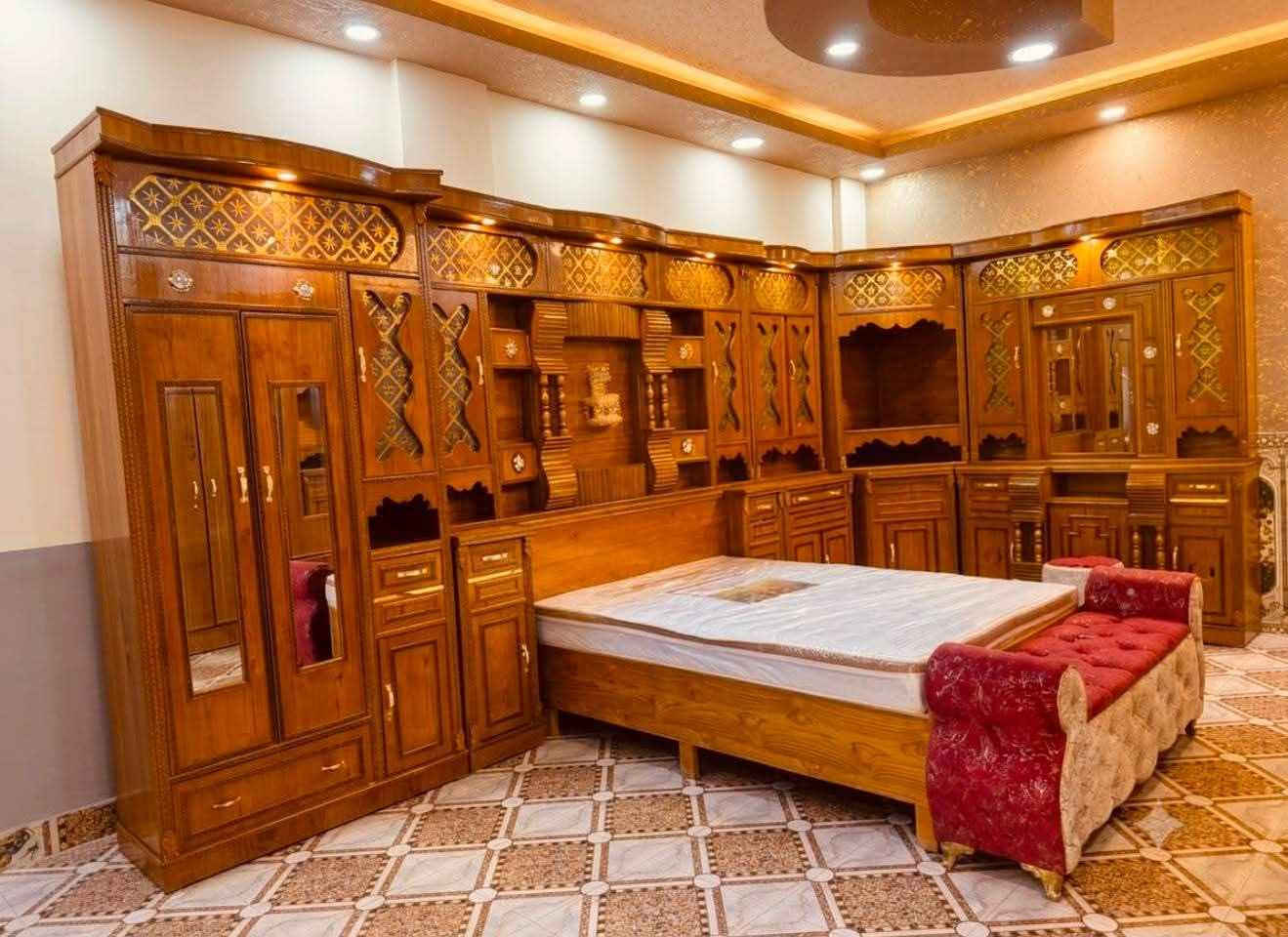 يعلن معمل ومعرض الجشعمي 
غرفة نوم مستخدمه شهر 1
صاج عراقي احطاطه  نزاله 40
كنتور 6 باب ملحق 
السعر مليون و300 
العنوان الرمآدي التأميم قادسية ألأولى شارع المشاتل قرب ركن آلمدينه 
*********** Singapore
