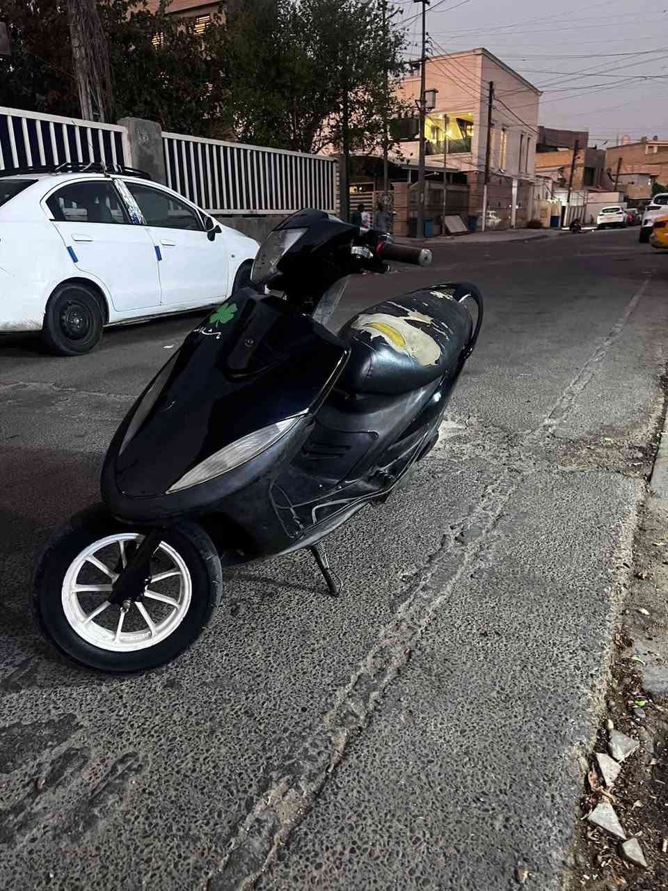 السلام عليكم دراجه  البيع ماكس عدل دراجه نضيفه خير من الله دراجه اذا تاخذه ربع ما تصرف عليه دراجه مكينه 58 ونص مكينه شك الكاع شلعه المعدل شرط كهربائيات كله شغاله دشبول شغال السعر 650 وبيه مجال حك الجيه مكان بغداد حي العامل رقم التوصل ***********
