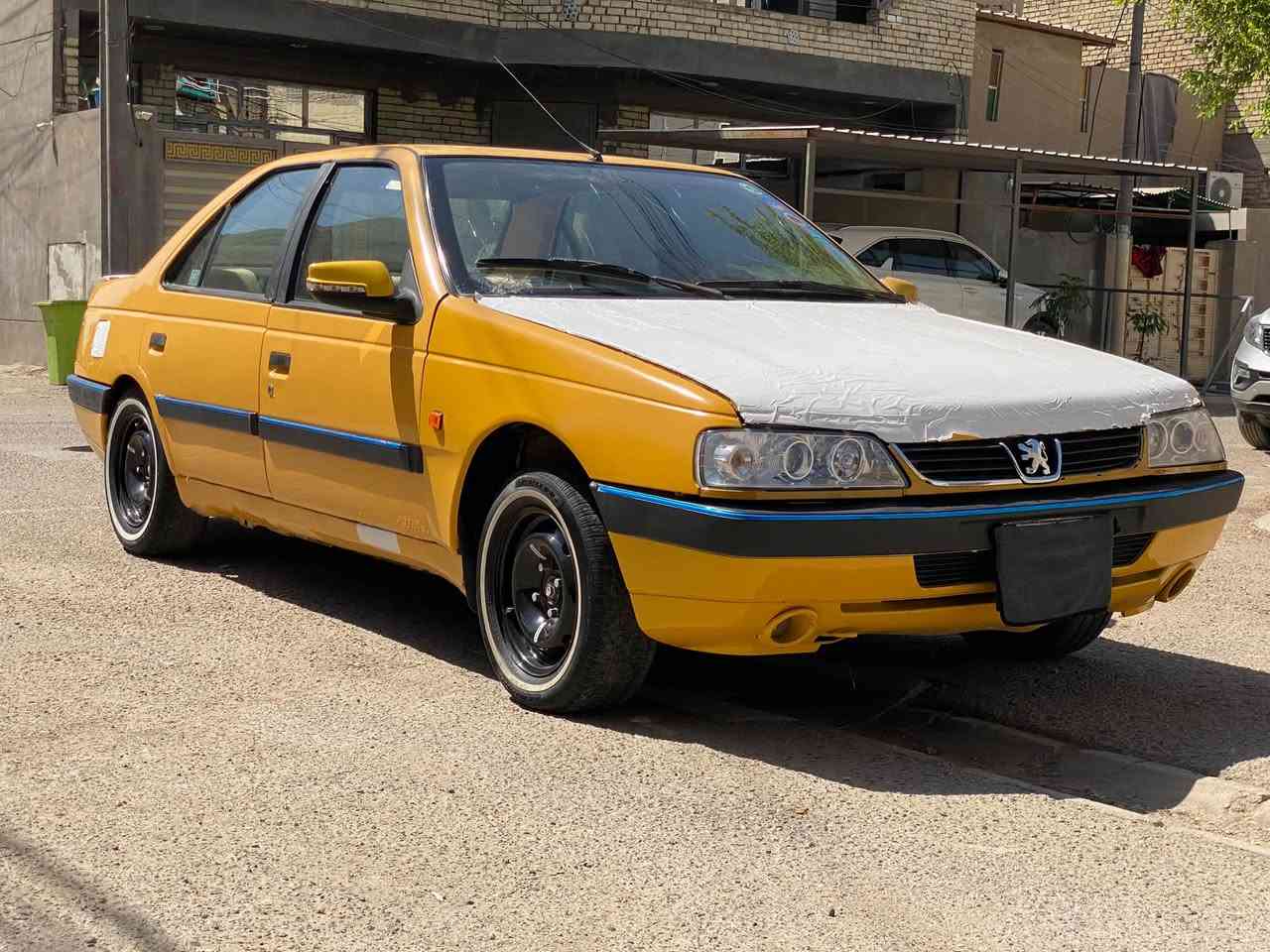 بيجو اكد 2016
 كير ومكينه جدد فرنسي 
تبريد شغال 
مكفوله من الضربه 
تحويل ثاني يوم 
السعر مناسب جداً
***********
