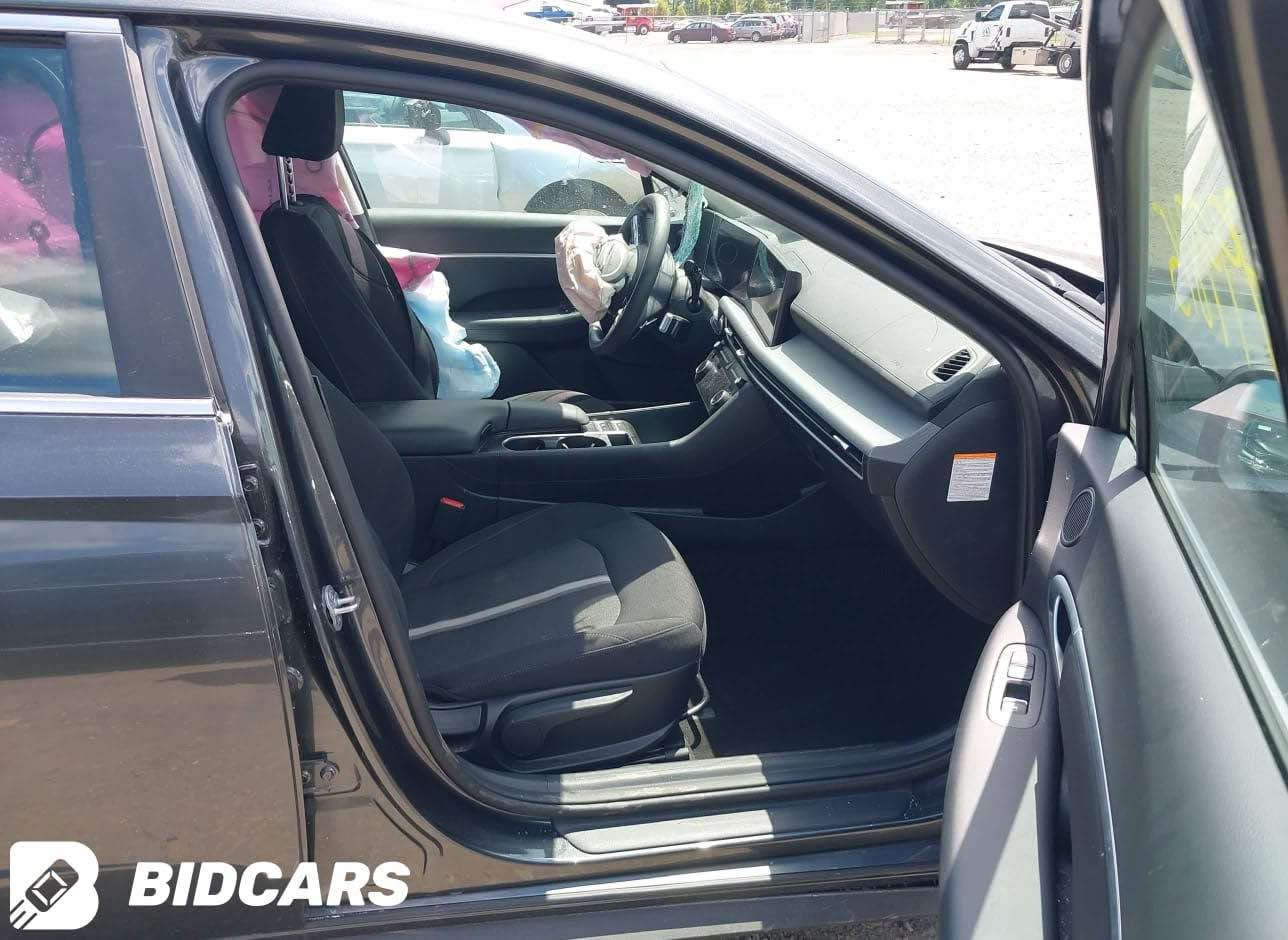 2026 Hyundai Sonata, Hybrid Blue
میل ڕۆشتووە8000
4 پارچە دەبێتە بۆیاخ لەگەڵ یەک لا شان 
لە رەسمەکەیا هەموو شتێک دیارە
نرخی 86$ بەبێ چاککردنەوە تاوەک و مێرسین أربيل, العراق

نص مكتوب في الصور:
- BIDCARS