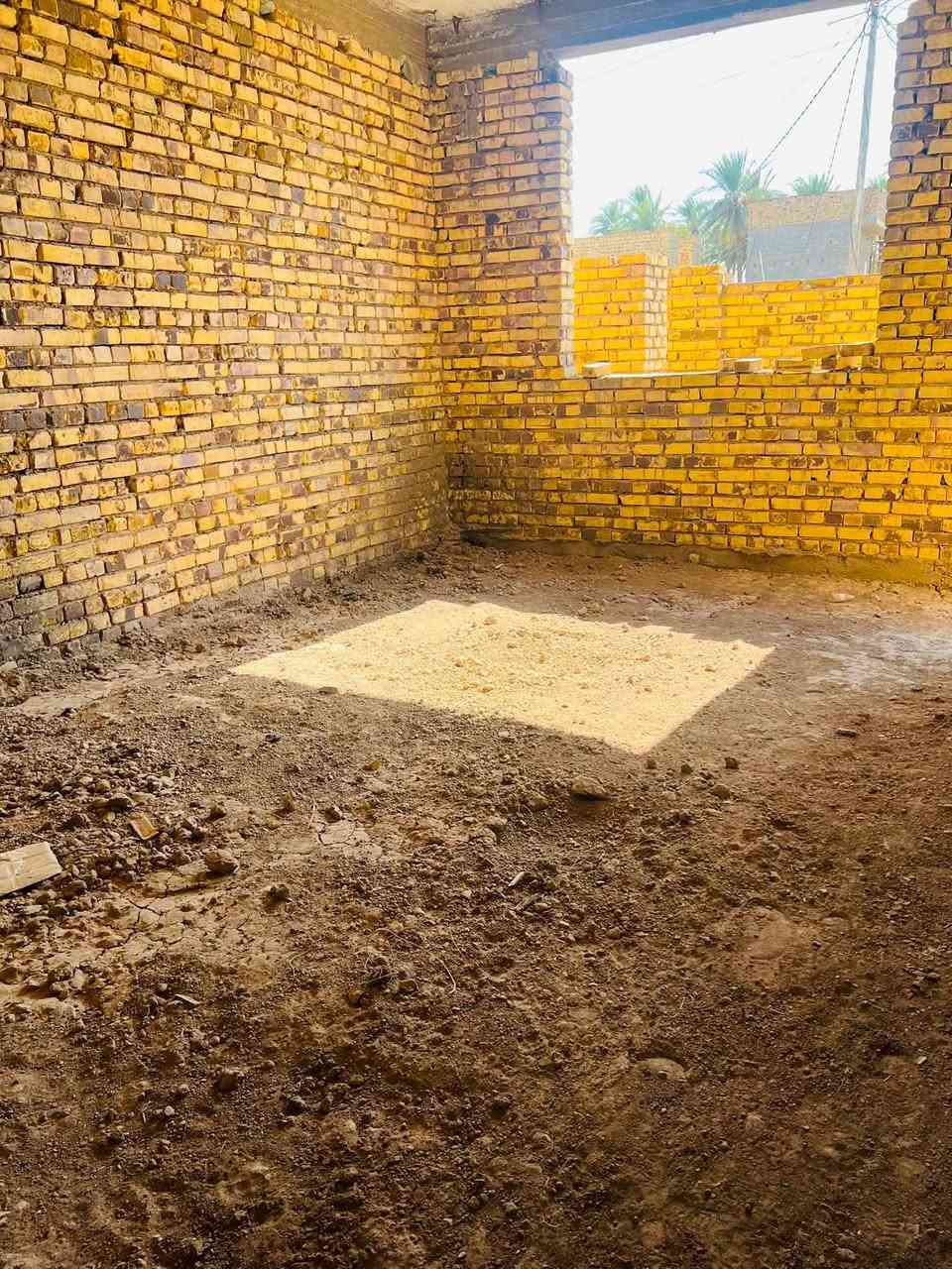 سلام عليكم 🚨
بيت هيكل يتضمن مطبخين حار وبارد صاله استقبال مجمع صحي خارجي وداخلي غرفه نوم كبيره وحديقه 
مساحه ١٥٧م مساحه الهيكل الثاني ١٤٣م
منطقه البكرلي البوفارس خلف ملعب البكرلي موقع مييز للاستثمار  
بناء جديد خدمات كامله( تبليط ,ماء,كهرباء, مجاري, انترنيت ضوئي)
التوصل مراسله واتساب او اتصال بلرقم 
السعر الهيكل الاول ٦٣ وبي مجال
سعر الهيكل الثاني ٦٠ وبي مجال 
***********
