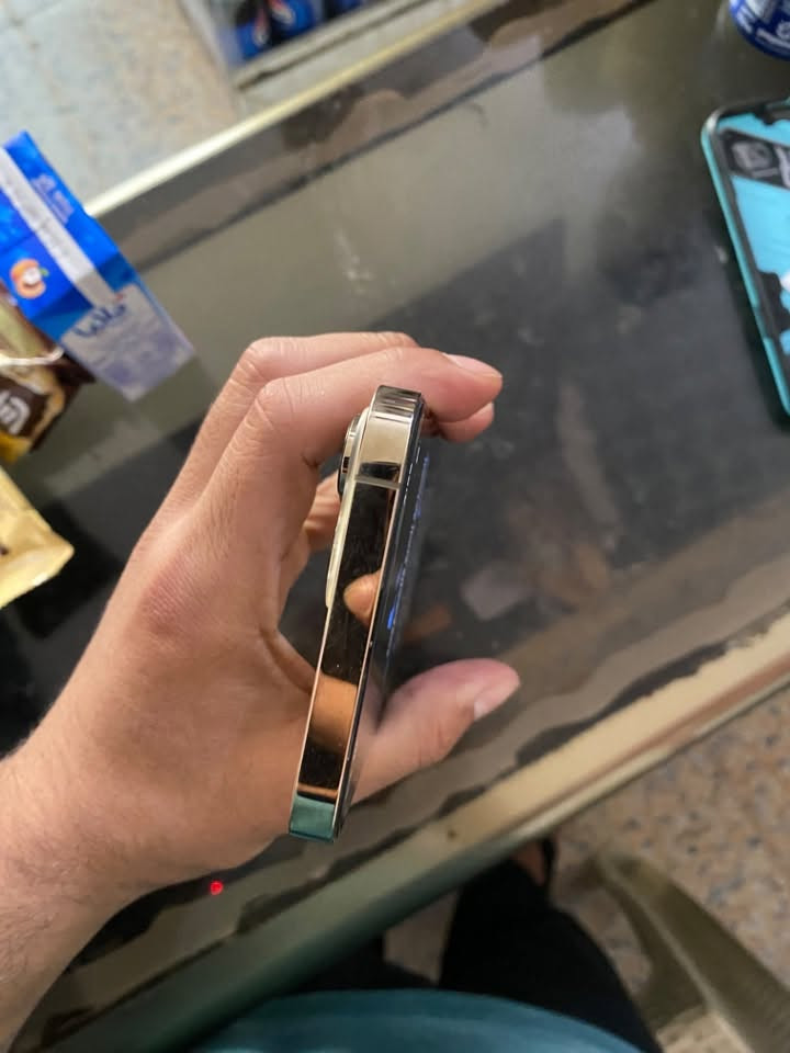 ١٣ برو ماكس
جهاز وتر بروف 
بطارية ٨٢ بلادية
ذاكرة ٢٥٦ 
الجهاز فول 1/1
مشكلة وحدة فقط الكامرة لx5 متشتغل الباقي كله شغال وكلة وتر 

سعر الجهاز ٧٠٠ وبي مجال حك الجية 
توصيل 🚚 بغداد فقط موجود محافظات ماعدي توصيل
رجاءاً رجاءاً المو شراي ليخابرني ولا يراسلني اصلاً 

للاستفسار ***********

*الجهاز مكلف بنشرة وبيعة

