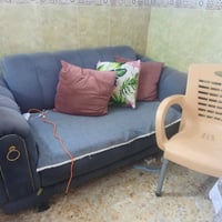 تخم ٦ مقاعد فقط يحتاجله رجلين كلشي مابيهن مستعجلين عله بيعته سعره ٥٠ ا...