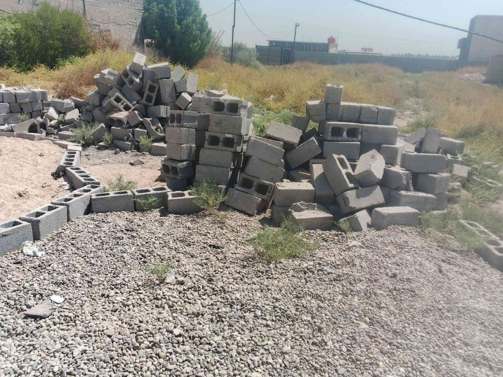 يوجد قطعت ارض البيع بهور رجب بجريست السعر 18وبيه مجال ***********
