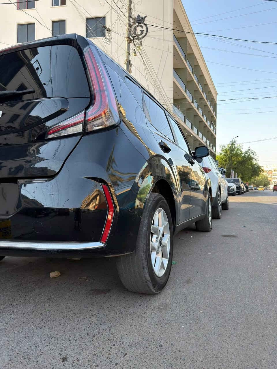🔥 للبيع كيا سول وارد – فرصة مميزة 🔥
🚘 كيا سول وارد، السيارة بحالة ممتازة وجديدة جداً

🔸 حادث خفيف جداً بالباب الخلفي مال الصندوق فقط
🔸 السيارة نظيفة وتستاهل الفحص

⭐ مواصفات ومميزات:
• رادار
• تحديد مسار
• نقطة عمياء
• توقف ذاتي
• حساسات توقف
• شاشة إلكترونية

📍 السيارة داخلة أربيل وتترقم أربيل
📄 حالياً بدون رقم – بفحص كاتي أربيل
📌 مكان السيارة: بغداد – الأعظمية

💰 السعر: 140 وقابل للتفاوض بالمعقول

📞 للاستفسار: ***********
