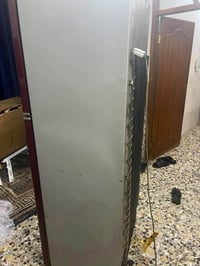 ثلاجة • مخلصة غاز