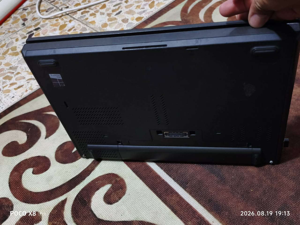مواصفات الحاسبه 
الرام ٨ كيكا 
الهارد ٢٥٦ ssd m.2
المعالج كور اي فايف جيل رابع
كارت الشاشه الخارجي نفيديا ١ كيكا
كارت الشاشه الداخلي ٢ كيكا
السعر 250 مستعجل على بيعته
التواصل على الرقم
***********
