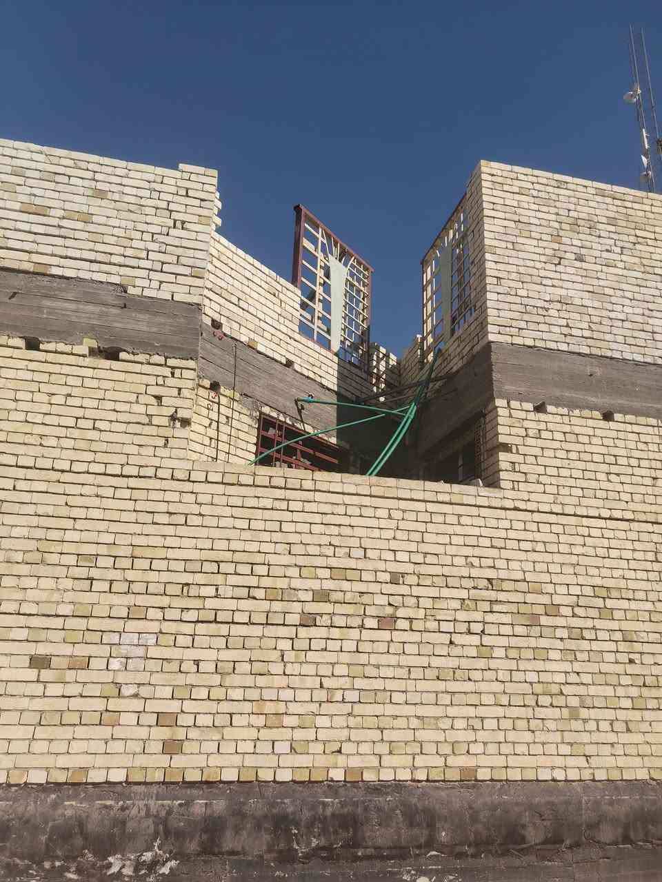 خلفة بناء • متفرغ • طابوق بلوك