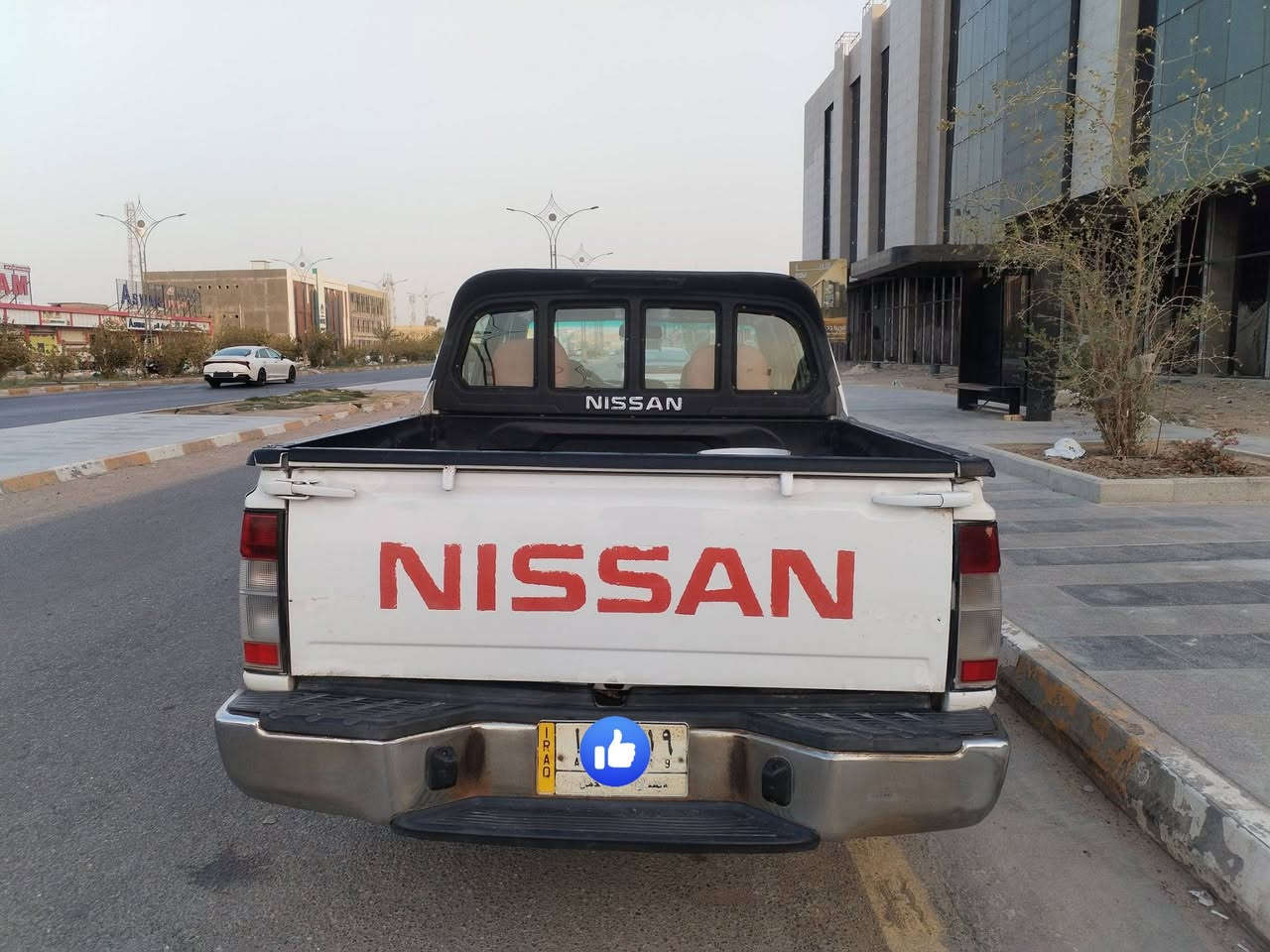 سلام عليكم نيسان موديل ٢٠١٣ رقم ميسان مشروع وطني مكينه شرط نضافه كير حداديه جديده طخم تاير جديد داخل ماروني جام كهربائي عداد وكليو متر تبريد مكفوله من ضربه وتجيه والكلبه والكص شاصي مكفول مابي اي خياس مصبوق اثر جراد بدون ضربه سعر ١١٠ مكاني ناصريه مركز ***********
