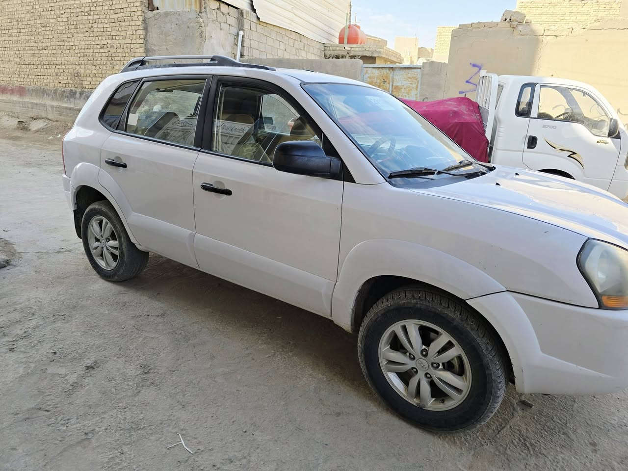 توسان • ٢٠١٠ • مكينة ٢٠٠٠