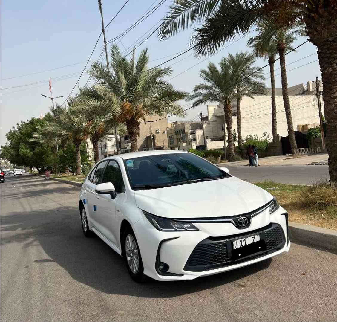 كورلا هايبرد • ٢٠٢٥ • رقم انكليزي